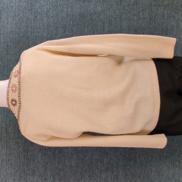 Vintage Marshall Field & Company Beaded Wool/Angora Sweater - Picture 7 of 16